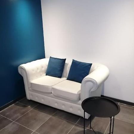 Appartement Tout Proche De Bourg-En-Bresse Peronnas Dış mekan fotoğraf