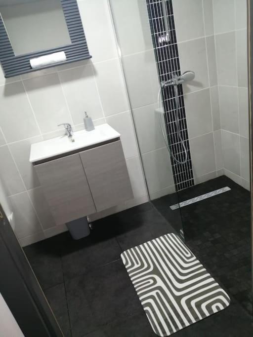 Appartement Tout Proche De Bourg-En-Bresse Peronnas Dış mekan fotoğraf