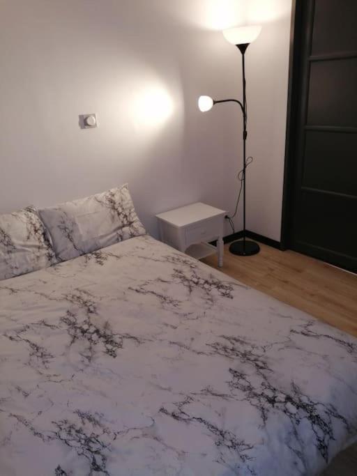 Appartement Tout Proche De Bourg-En-Bresse Peronnas Dış mekan fotoğraf